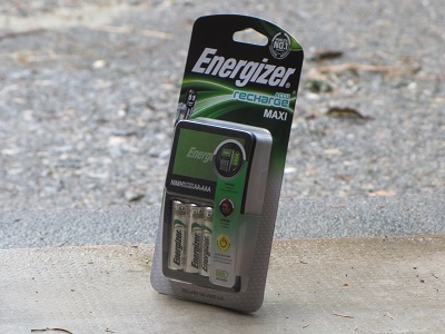 Chargeur de piles.