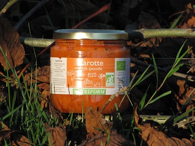Bocal de carotte lacto-fermentée.