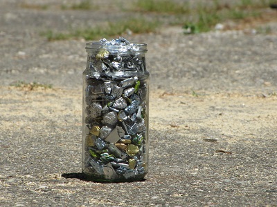 Bocal de récupération d'aluminium.