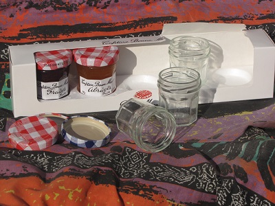 Petits pots de confiture.