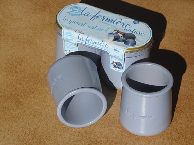 Pots de grès.