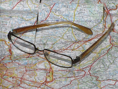 Lunettes loupe.
