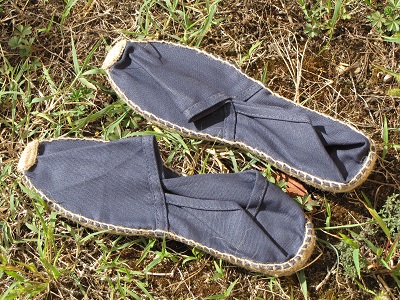 Espadrilles.